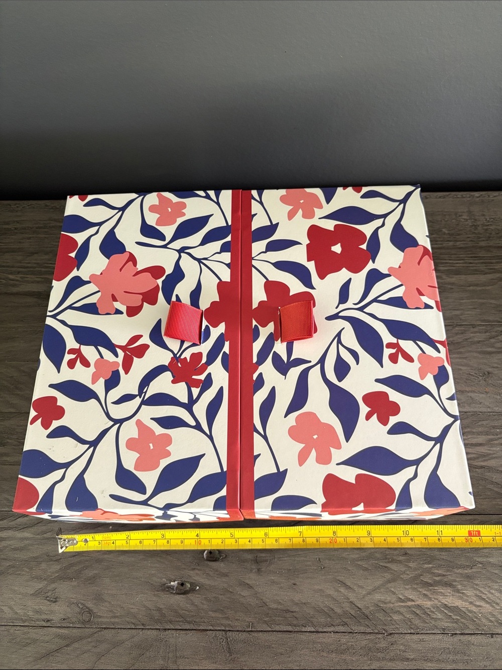 Floral Ribbon Gift Box - White, Navy & Coral